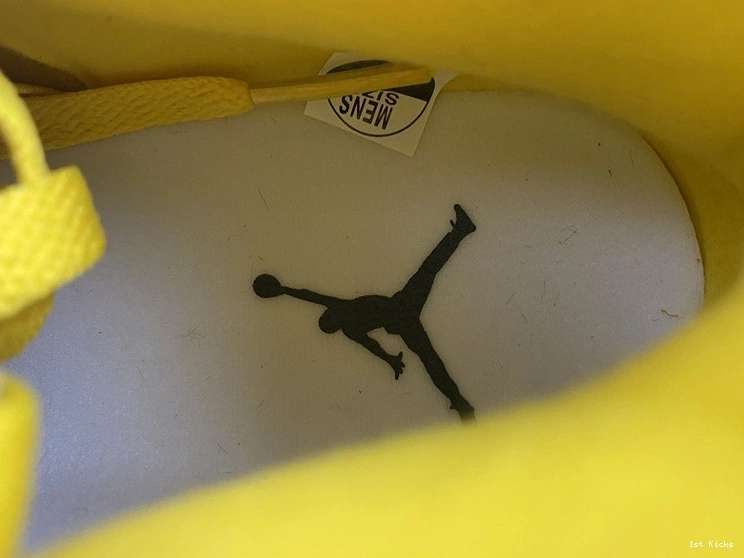 AIR 4 CT8527-702 RETRO 'LIGHTNING JORDAN LS 0917